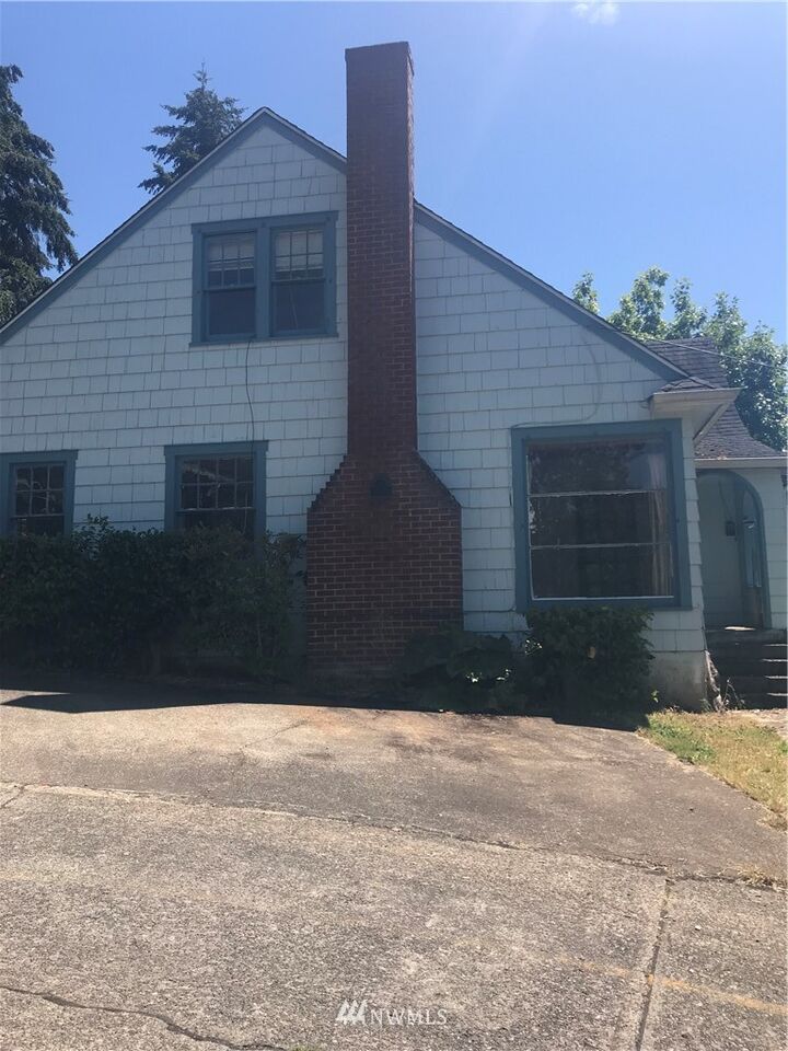 Property Photo: 281 NE Washington Avenue WA 98532