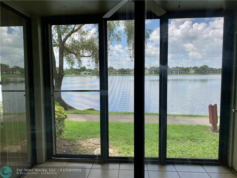 Property Photo:  217 Lake Pointe Dr 101  FL 33309 