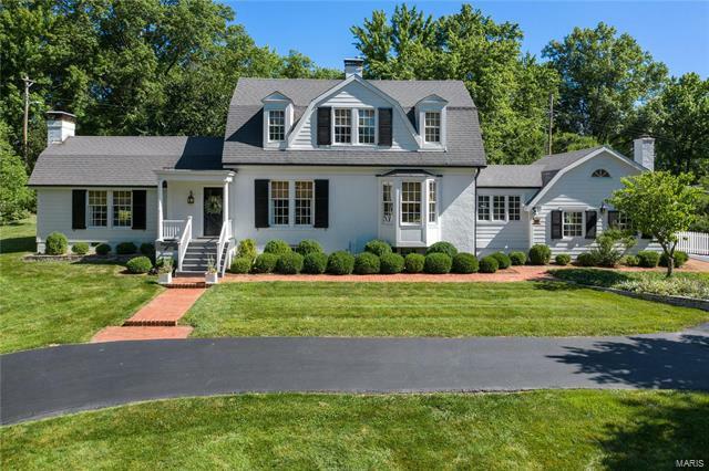 Property Photo: 3 Alden Lane 63141