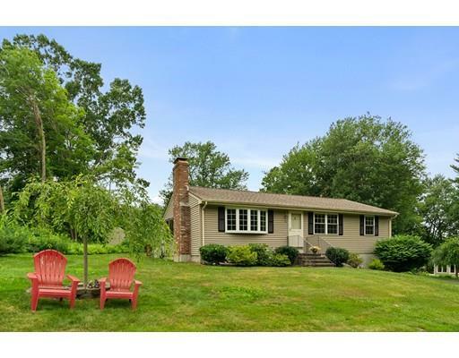 Property Photo:  10 Ridge Rd  MA 01545 