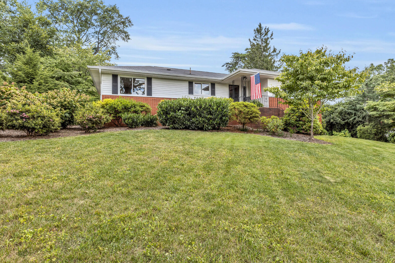 Property Photo:  3107 Ozark Circle  TN 37415 