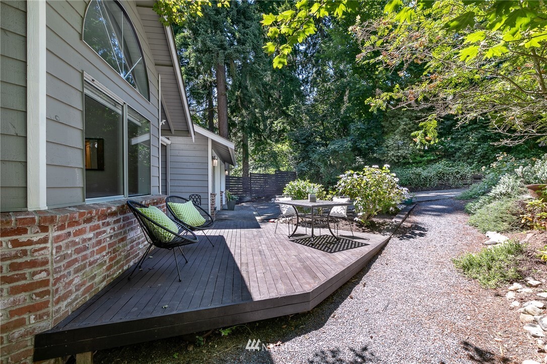 Property Photo: 8734 209th Place SW WA 98026
