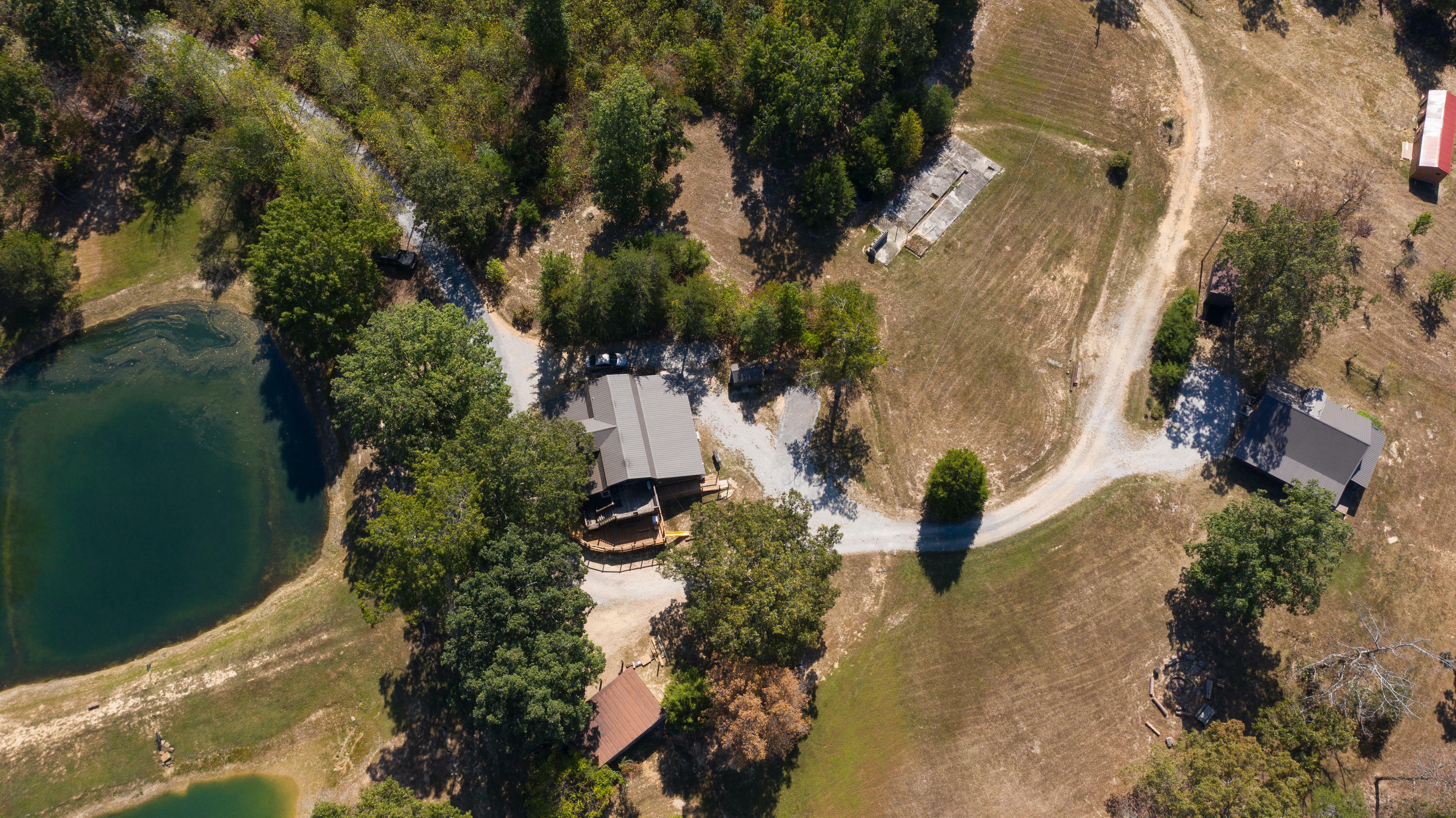 Property Photo: 526 County Road 139 AL 35958