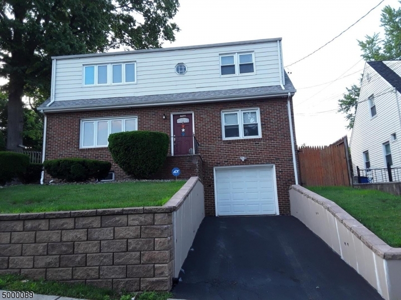 Property Photo:  609 Leo St  NJ 07205 