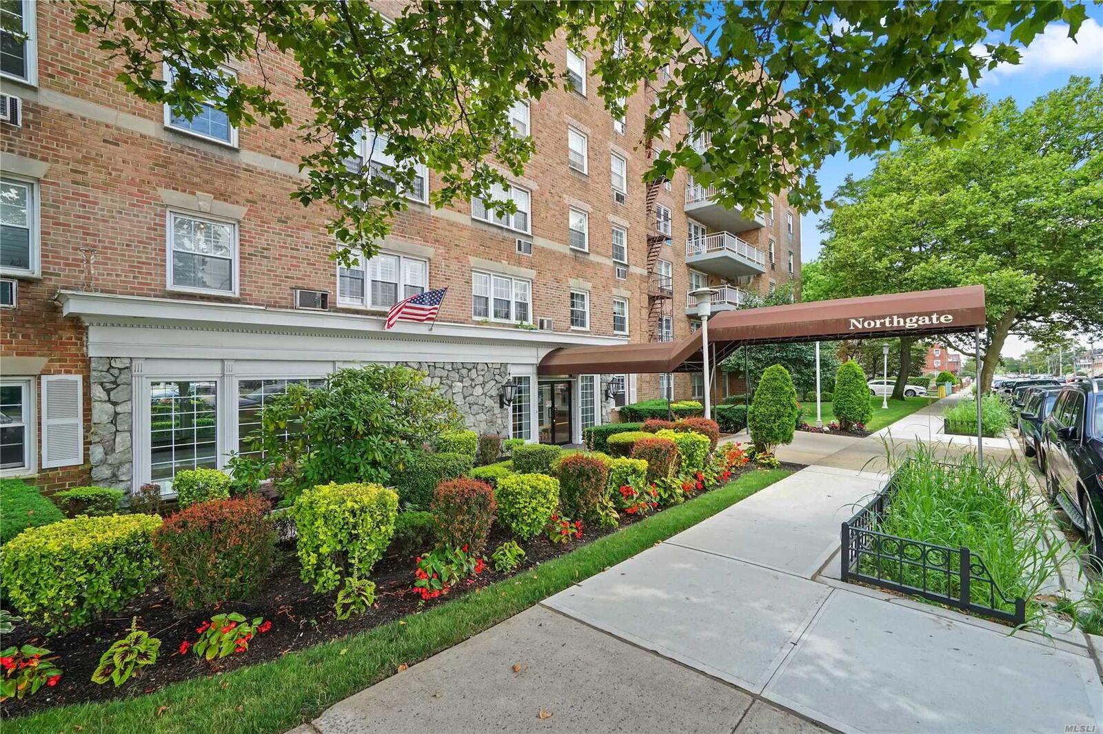 Property Photo: 87-10 149th Avenue 1B NY 11414