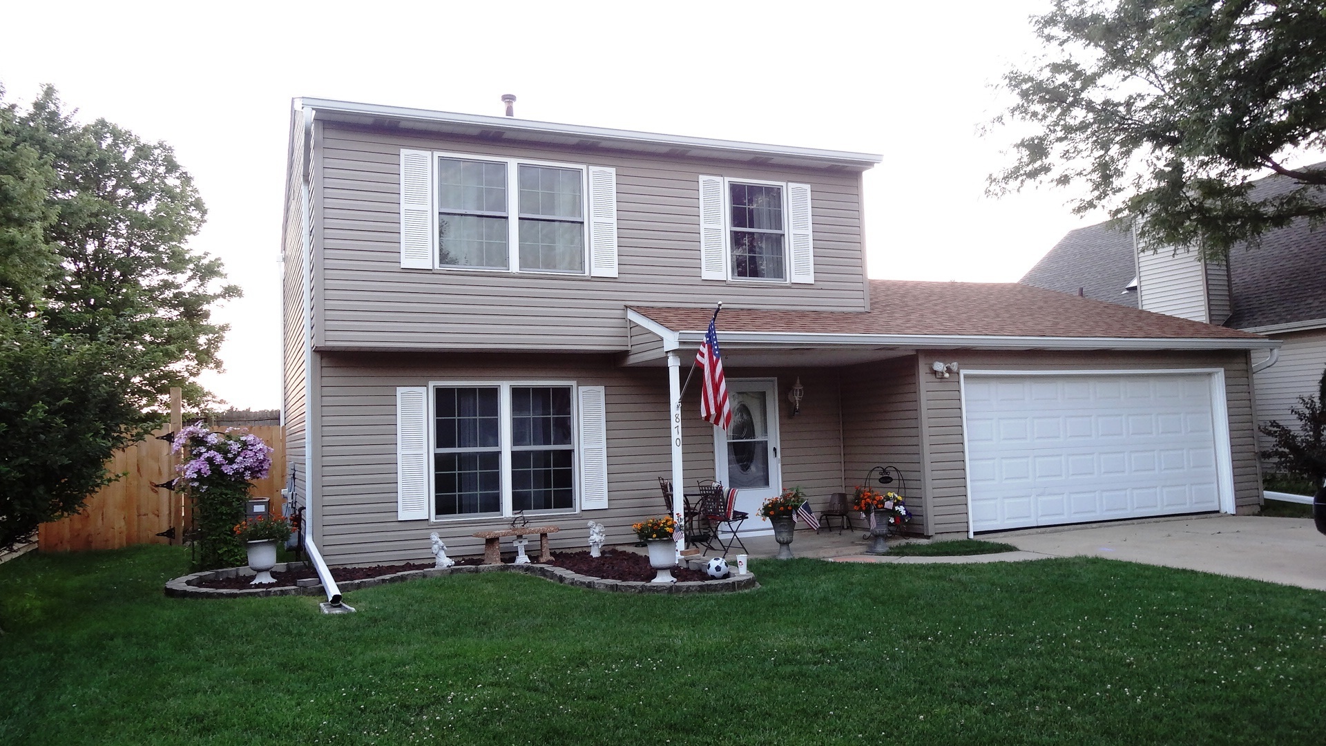 Property Photo: 870 Shady Lane IL 60506