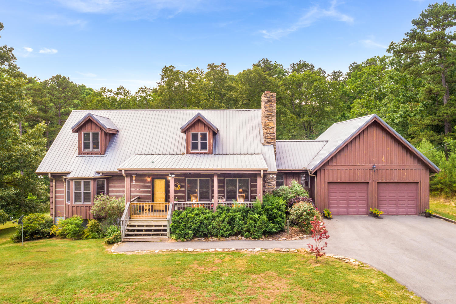 Property Photo: 4134 Cloverdale Road GA 30738