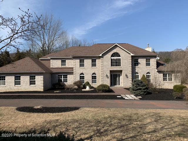Property Photo: 1697 Middle Road PA 18360