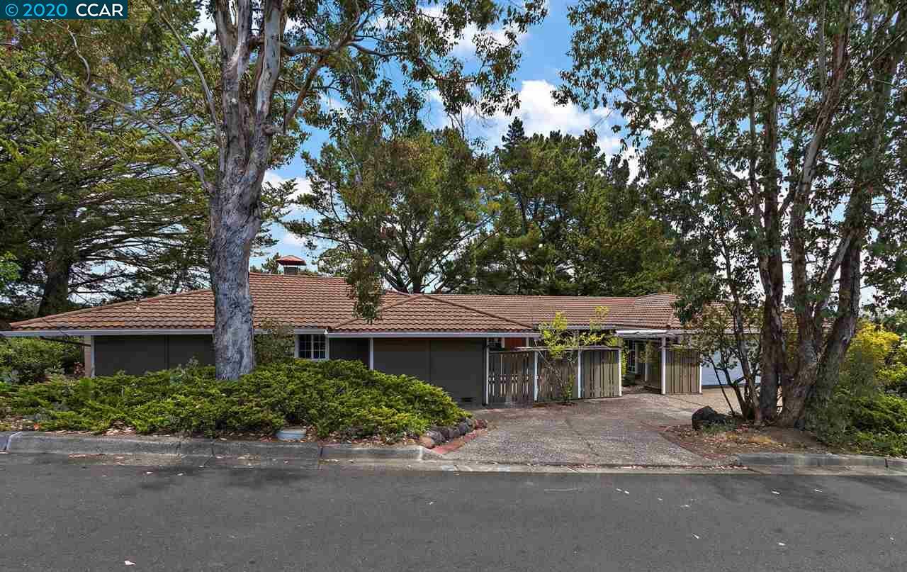 Property Photo: 5 Dover Ct CA 94563