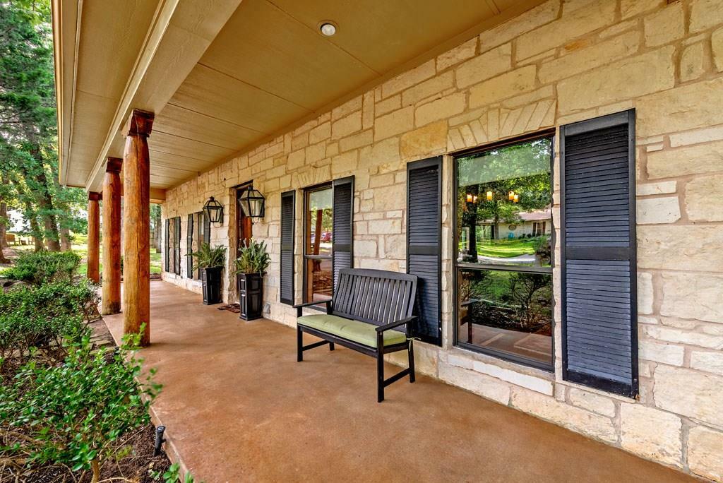 Property Photo:  111 Hilltop Lane  TX 75076 