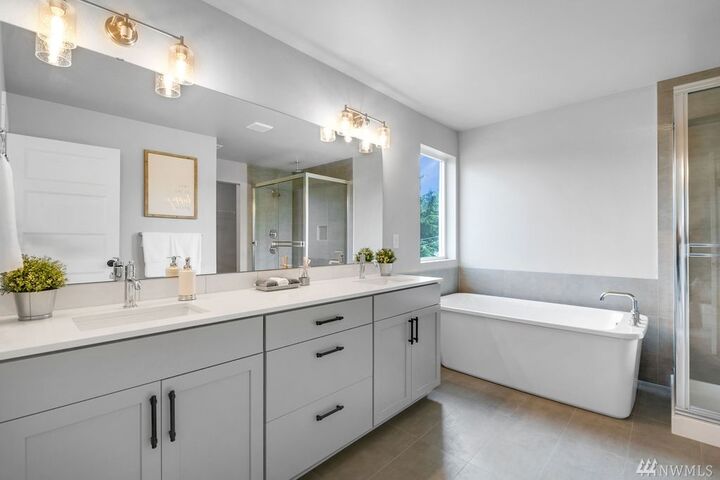 Property Photo:  6031 41st St NE  WA 98270 