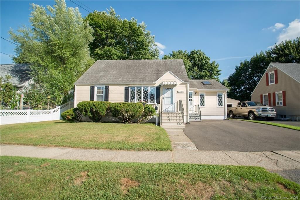 Property Photo:  34 Alden Place  CT 06460 