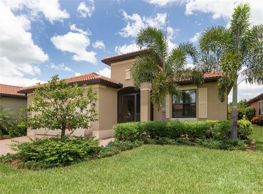 Property Photo:  10406 Medjool Drive  FL 34293 