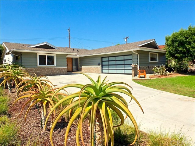 Property Photo: 3323 Harvey Way CA 90712