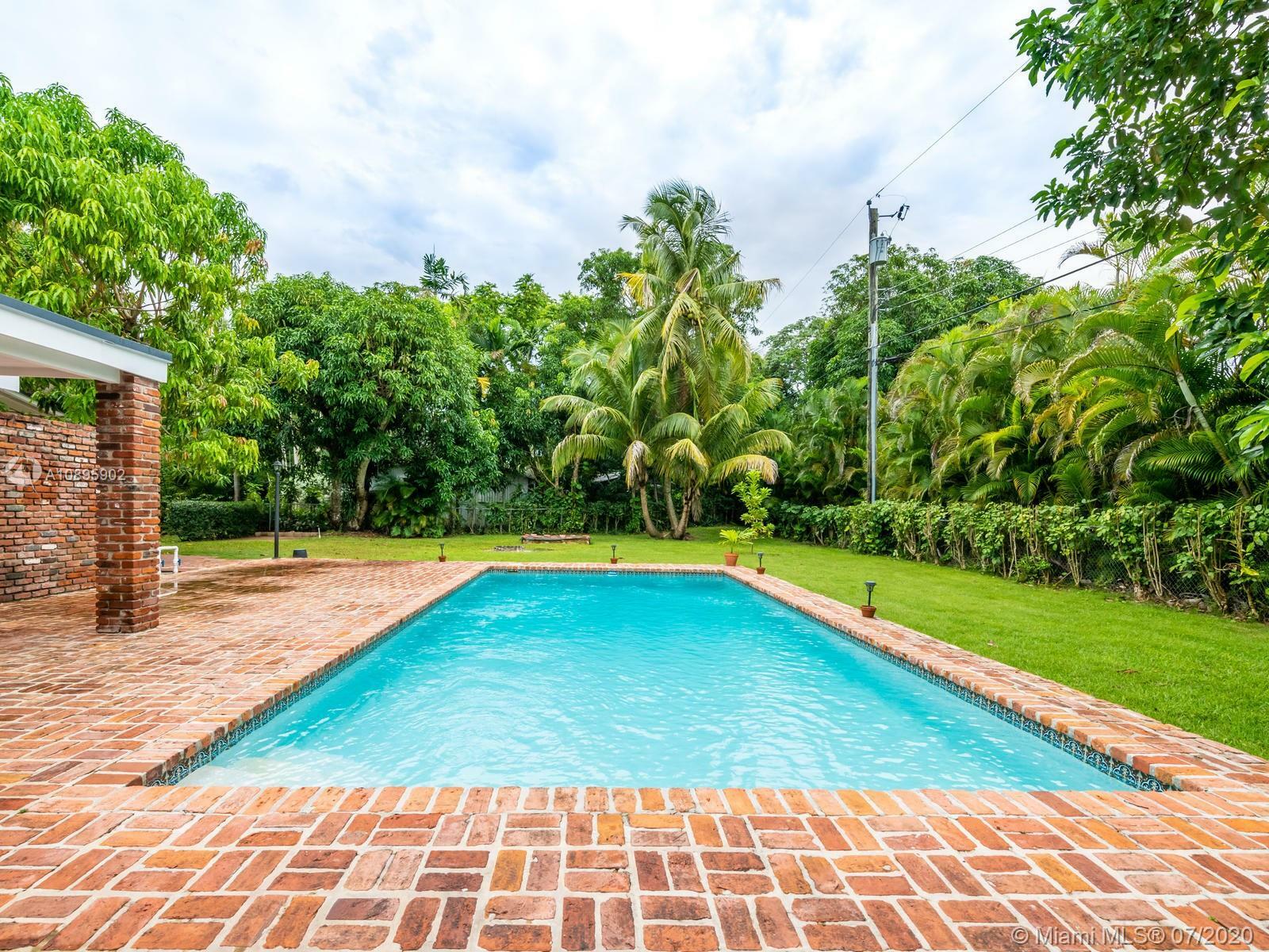 Property Photo: 15315 SW 82nd Ct FL 33157