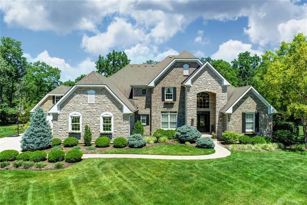 Property Photo: 8540 Black Oak Court OH 45068