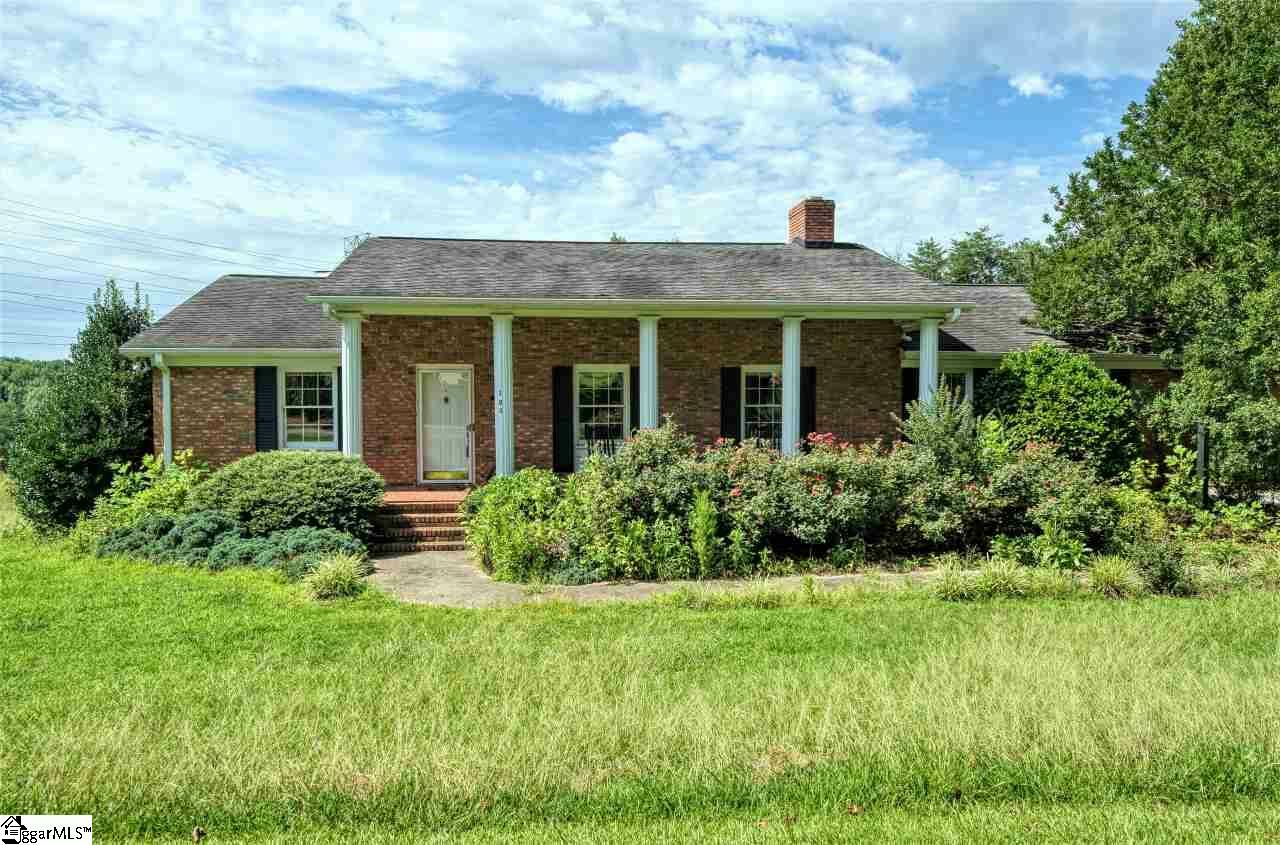 Property Photo:  103 Altamont Road  SC 29609 