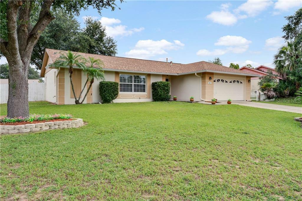 Property Photo:  7671 Indian Ridge Trail S  FL 34747 