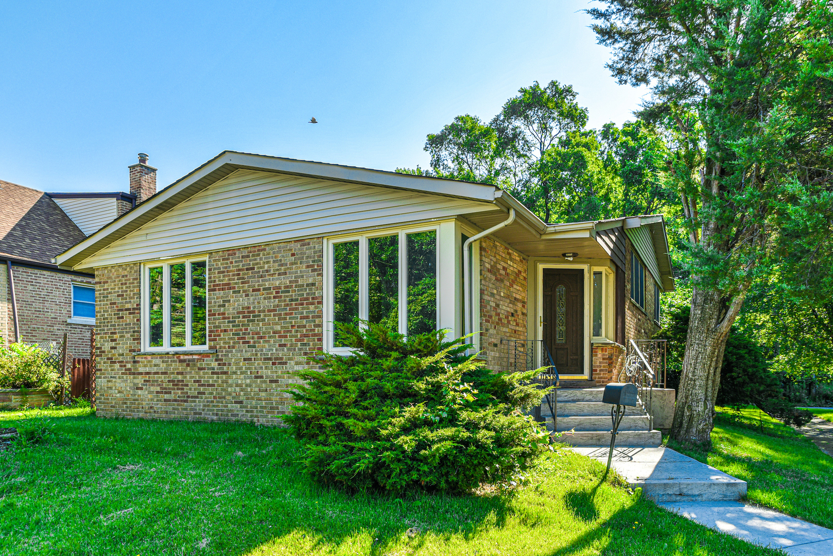 Property Photo: 13059 South Avenue M IL 60633