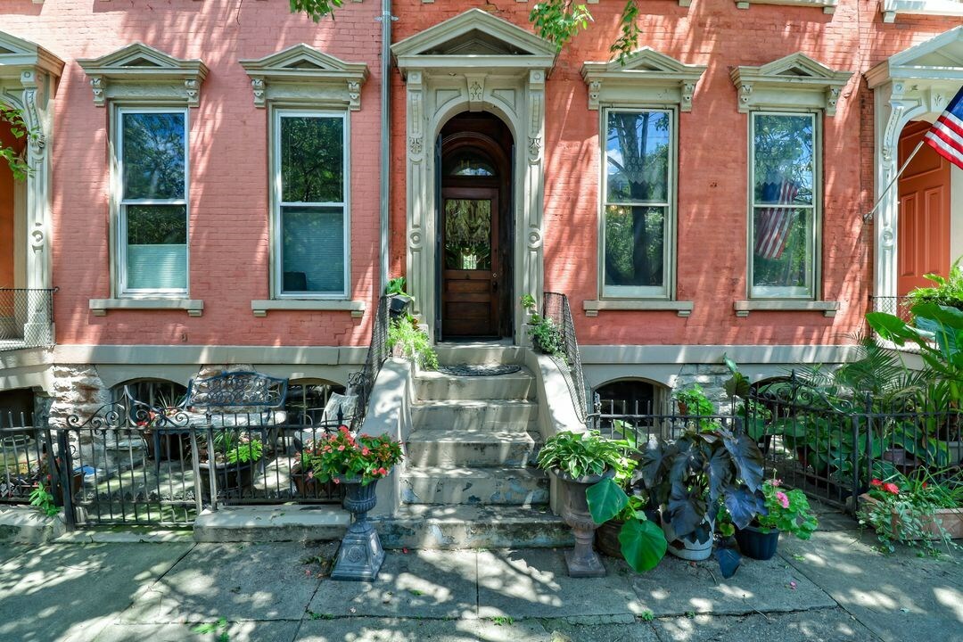 Property Photo: 417 Washington Avenue KY 41071