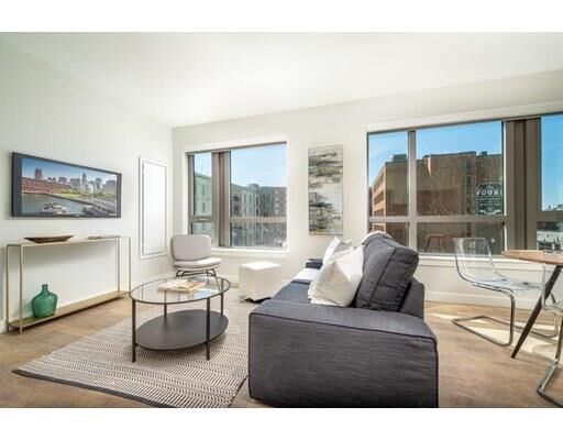 Property Photo:  1 Chestnut Pl 303  MA 02169