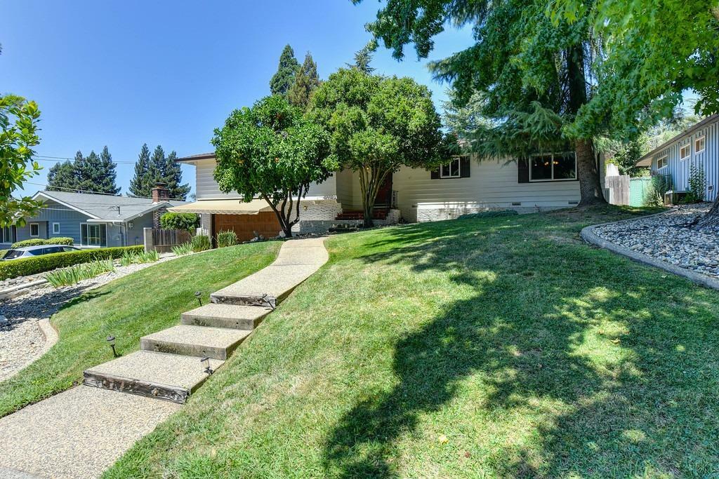 Property Photo:  8341 Willowdale Way  CA 95628 