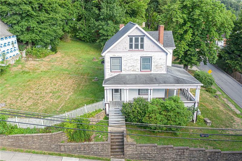 Property Photo:  104 First Street  PA 15071 