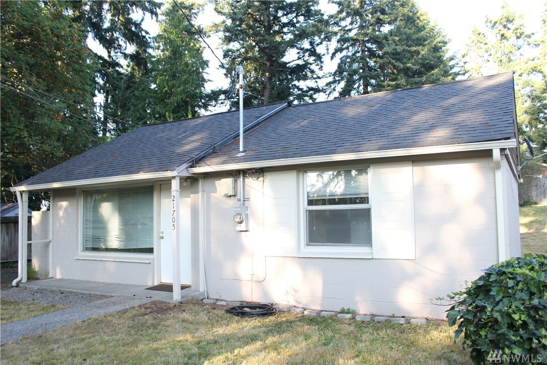 Property Photo: 21705 55th Ave W WA 98043