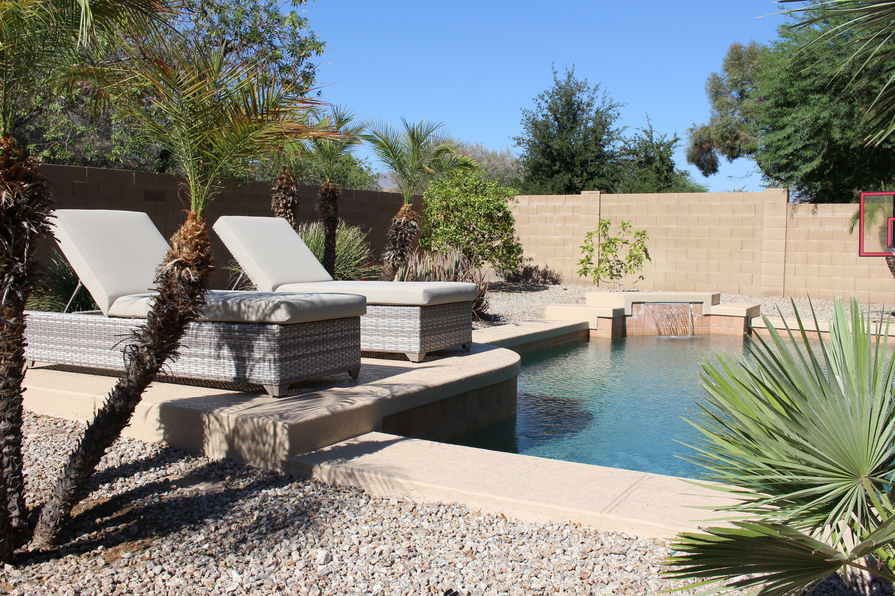 Property Photo:  18051 W Port Royale Lane  AZ 85388 