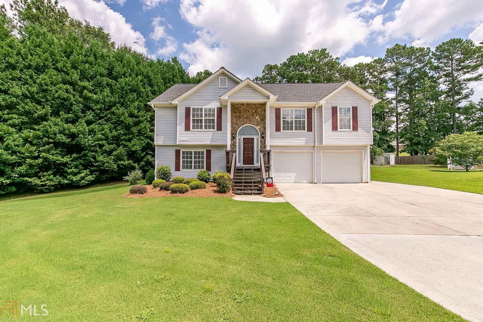 Property Photo:  465 Towler Ct  GA 30052 