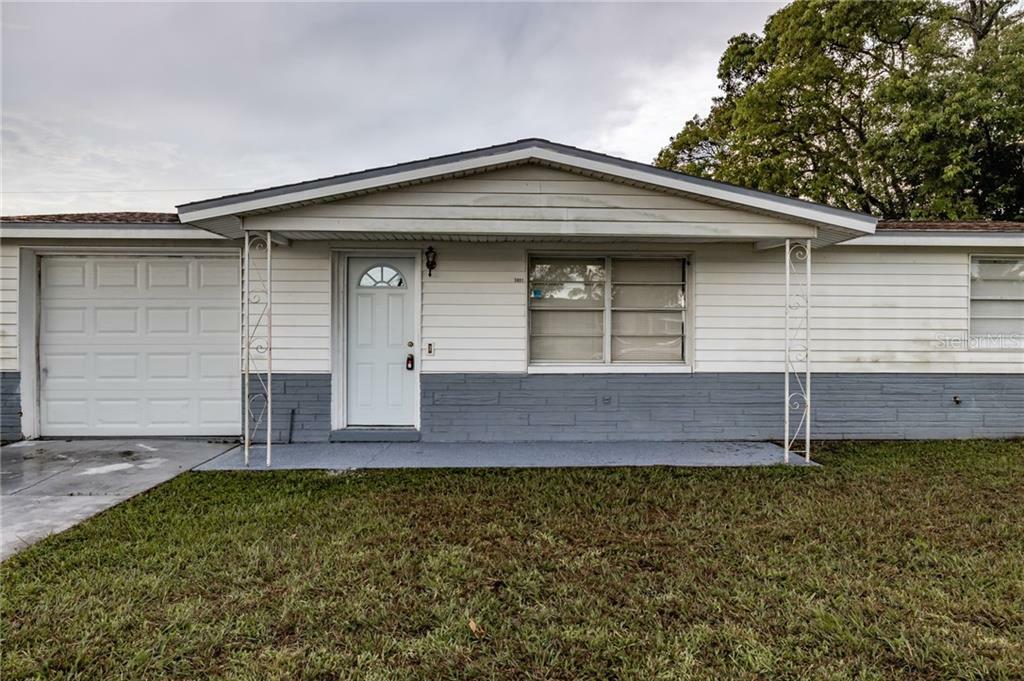 Property Photo:  3801 Beechwood Drive  FL 34691 