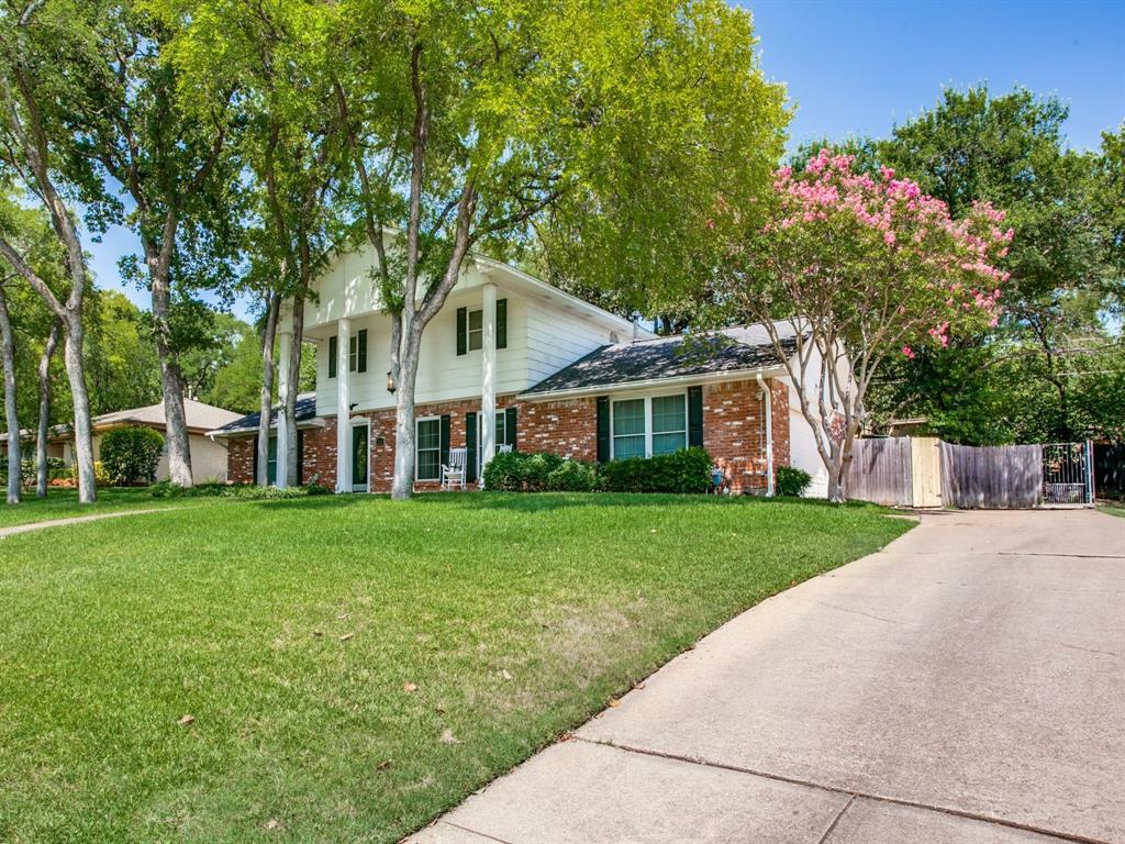 Property Photo: 2318 Robinhood Drive TX 75050