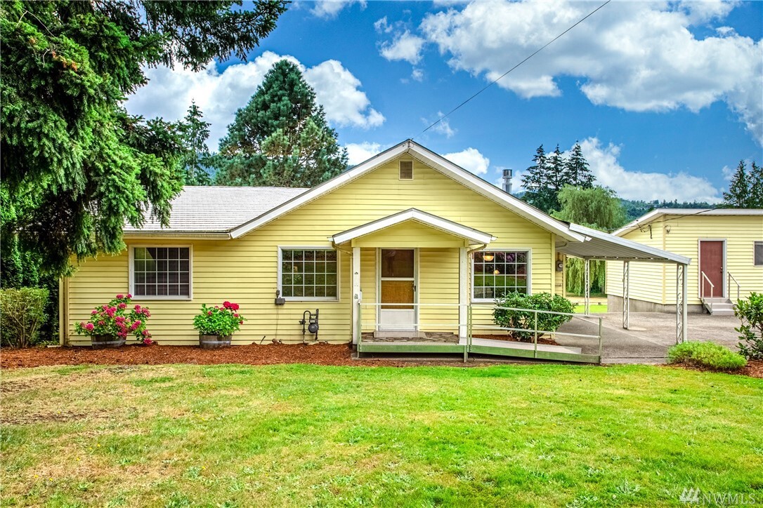 Property Photo: 18134 State Route 9 WA 98274