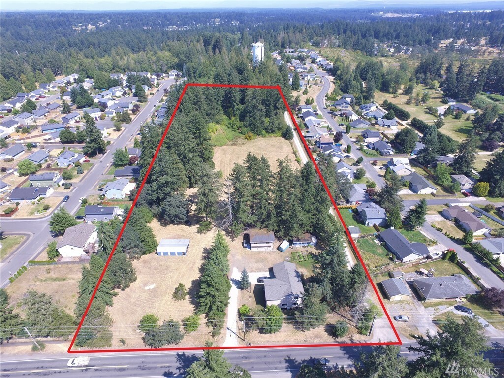 Property Photo: 15809 22nd Ave E WA 98445