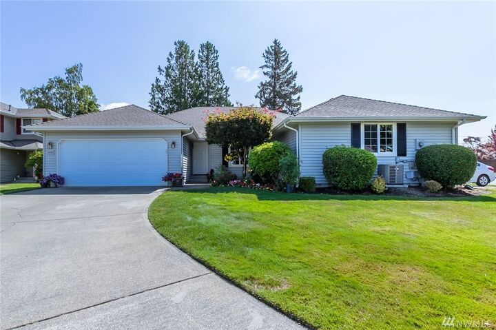 1527  102nd Street E  Tacoma WA 98445 photo