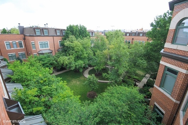 Property Photo: 1351 West Altgeld Street 1J IL 60614