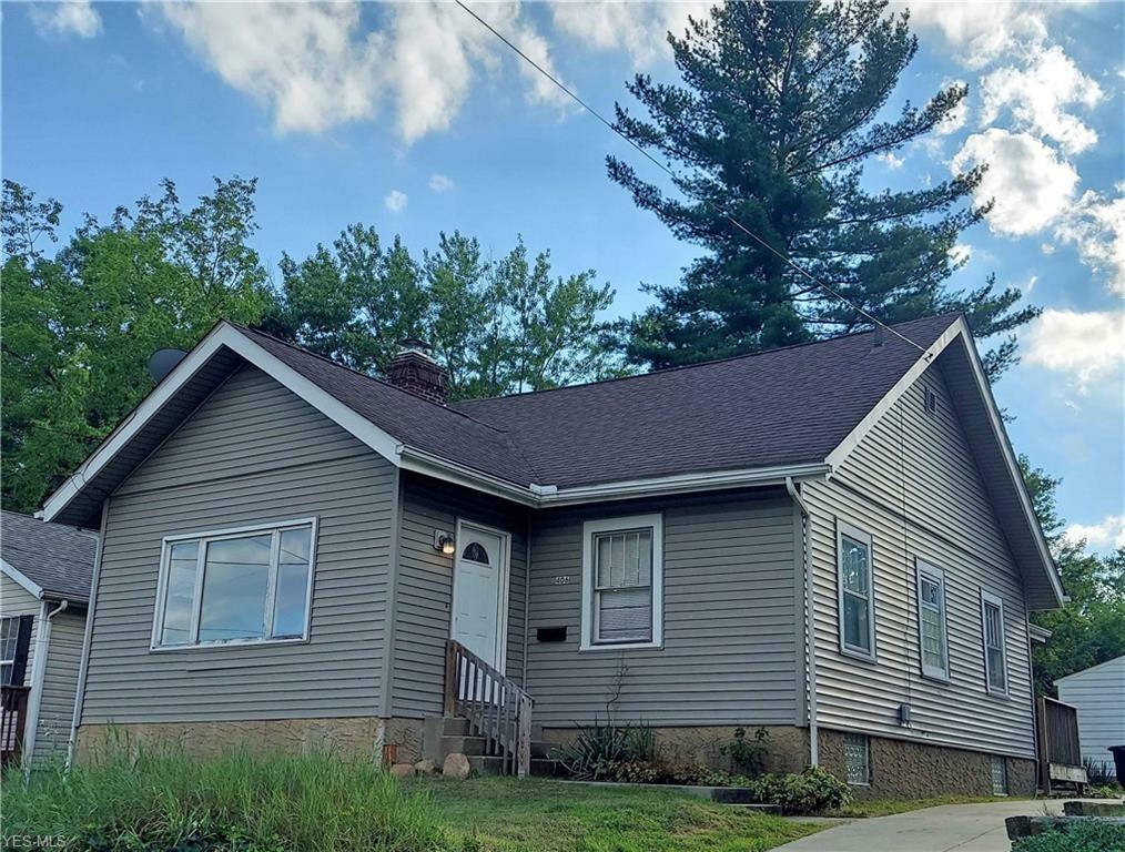 Property Photo: 406 Moody Street OH 44305
