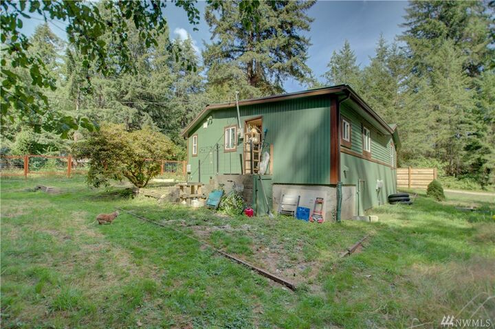 Property Photo:  3147 14th Ave NW  WA 98502 