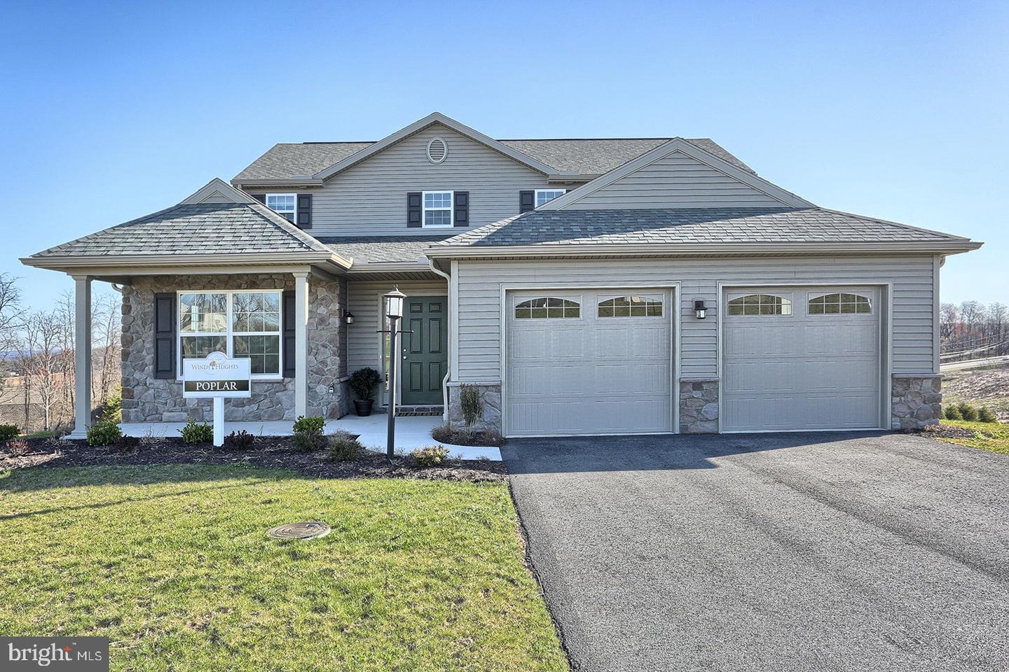 Property Photo:  302 Normandy Lane  PA 17019 