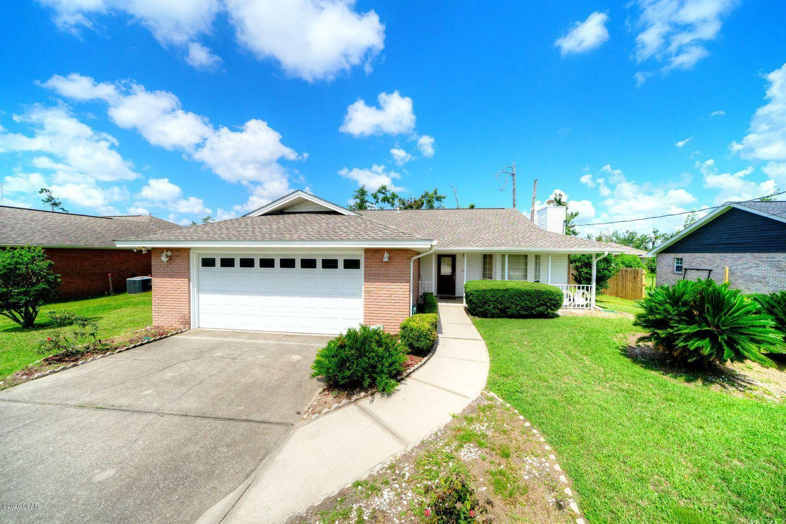 Property Photo: 1504 Illinois Avenue FL 32444