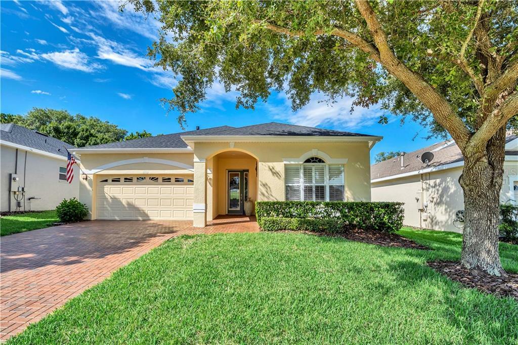 Property Photo:  894 Summit Greens Boulevard  FL 34711 