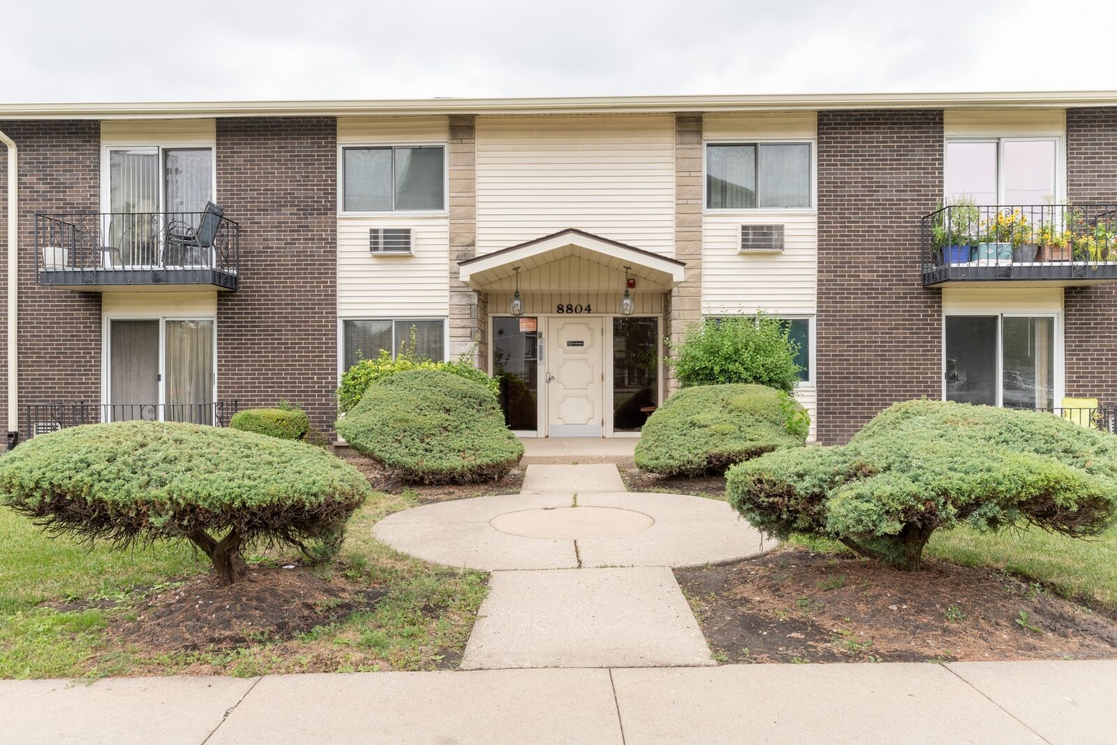 Property Photo: 8804 Golf Road 2F IL 60016