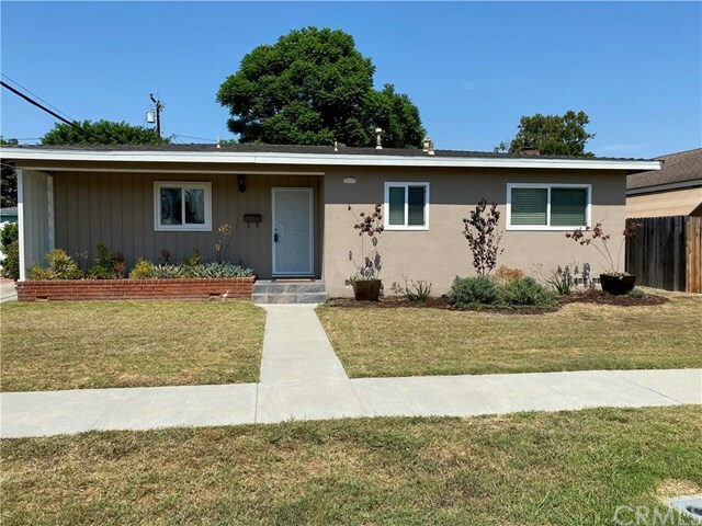 Property Photo:  2342 Heather Avenue  CA 90815 