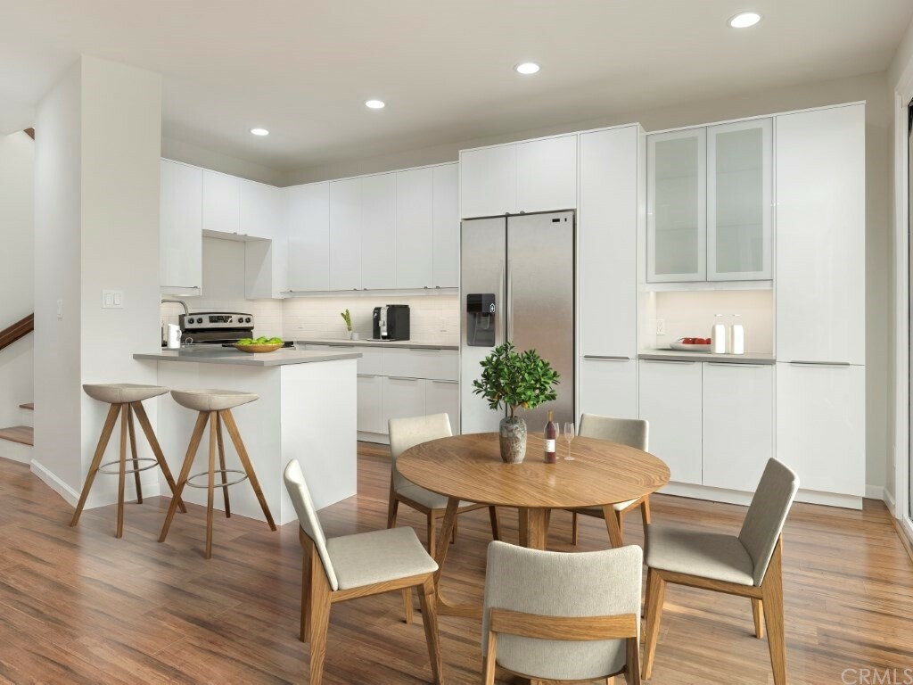 Property Photo: 11902 Darlington Avenue CA 90049
