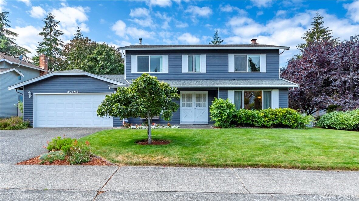 Property Photo: 30605 5th Place S WA 98003