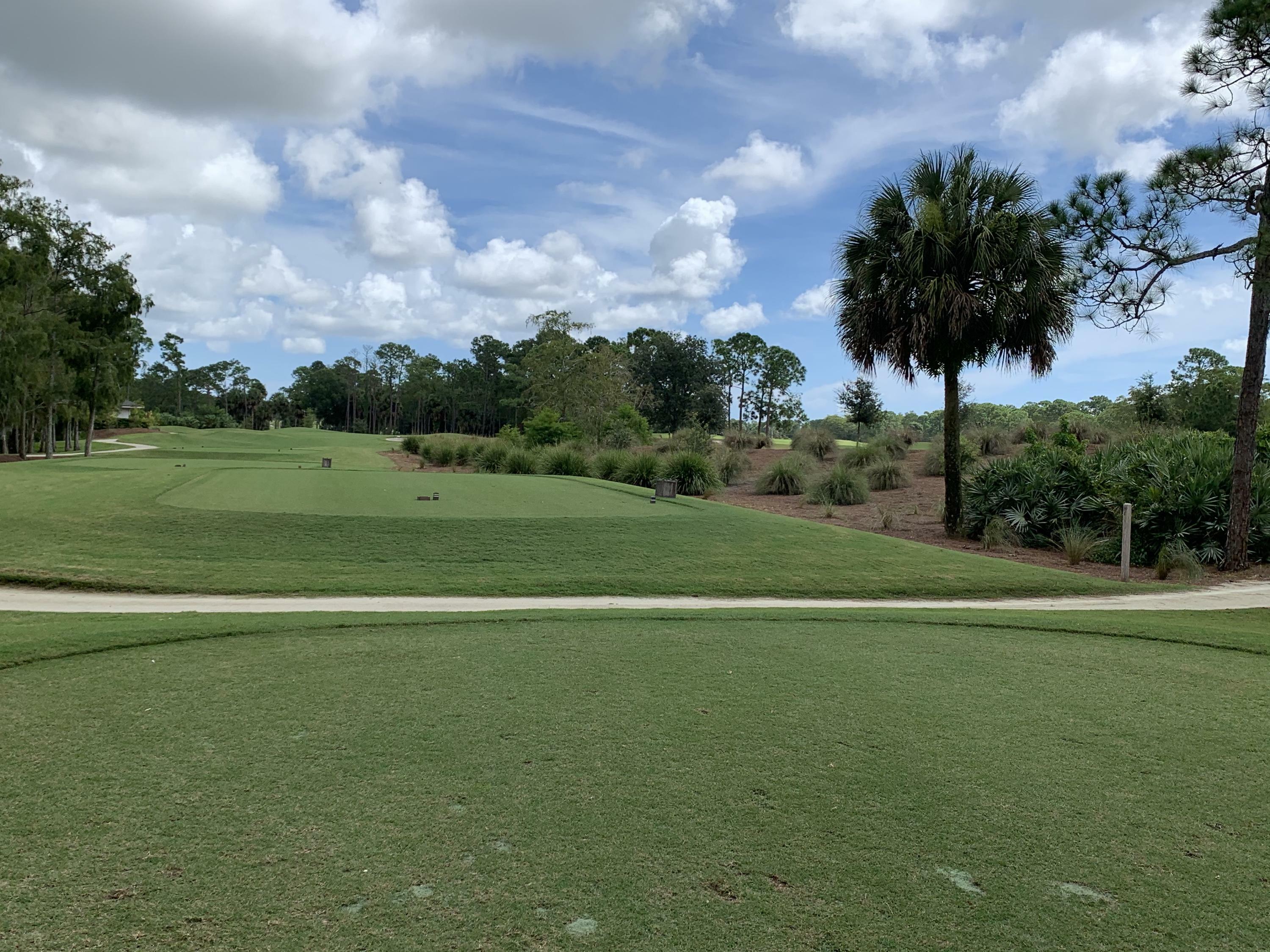 Property Photo:  3601 SE Tailwinds Road  FL 33478 