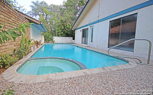 Property Photo: 3542 Wellsprings Dr TX 78230