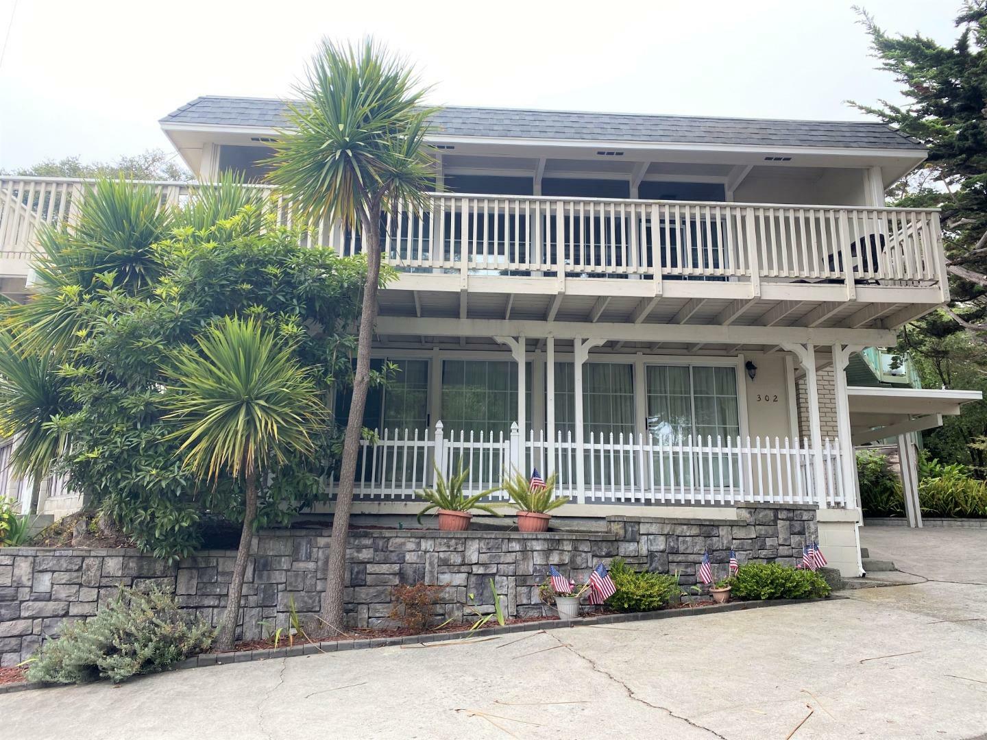 302 Rio Del Mar Boulevard  Aptos CA 95003 photo