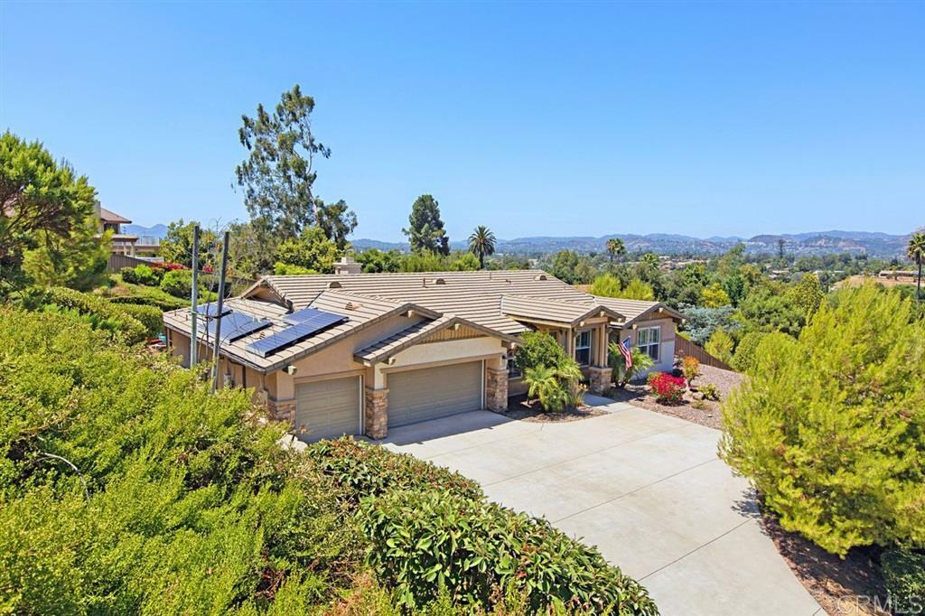 Property Photo: 2503 Emerald Oaks Glen CA 92027