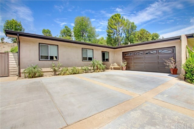 Property Photo:  7235 Pomelo Drive  CA 91307 